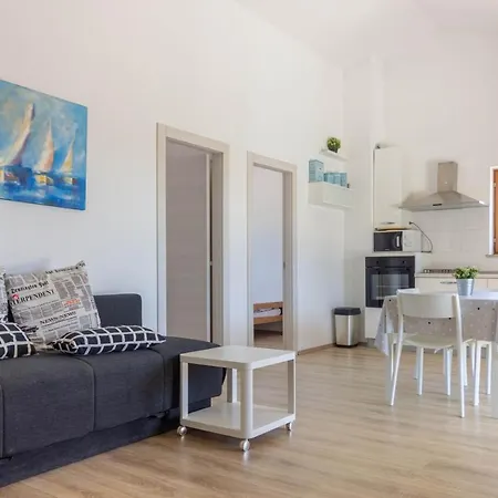 Beautiful Cissana With Private Pool Near The *