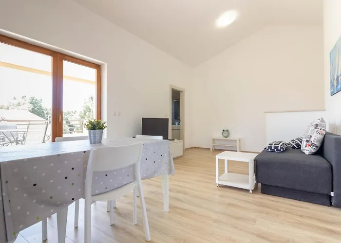 Beautiful Cissana With Private Pool Near The By Wiibuk